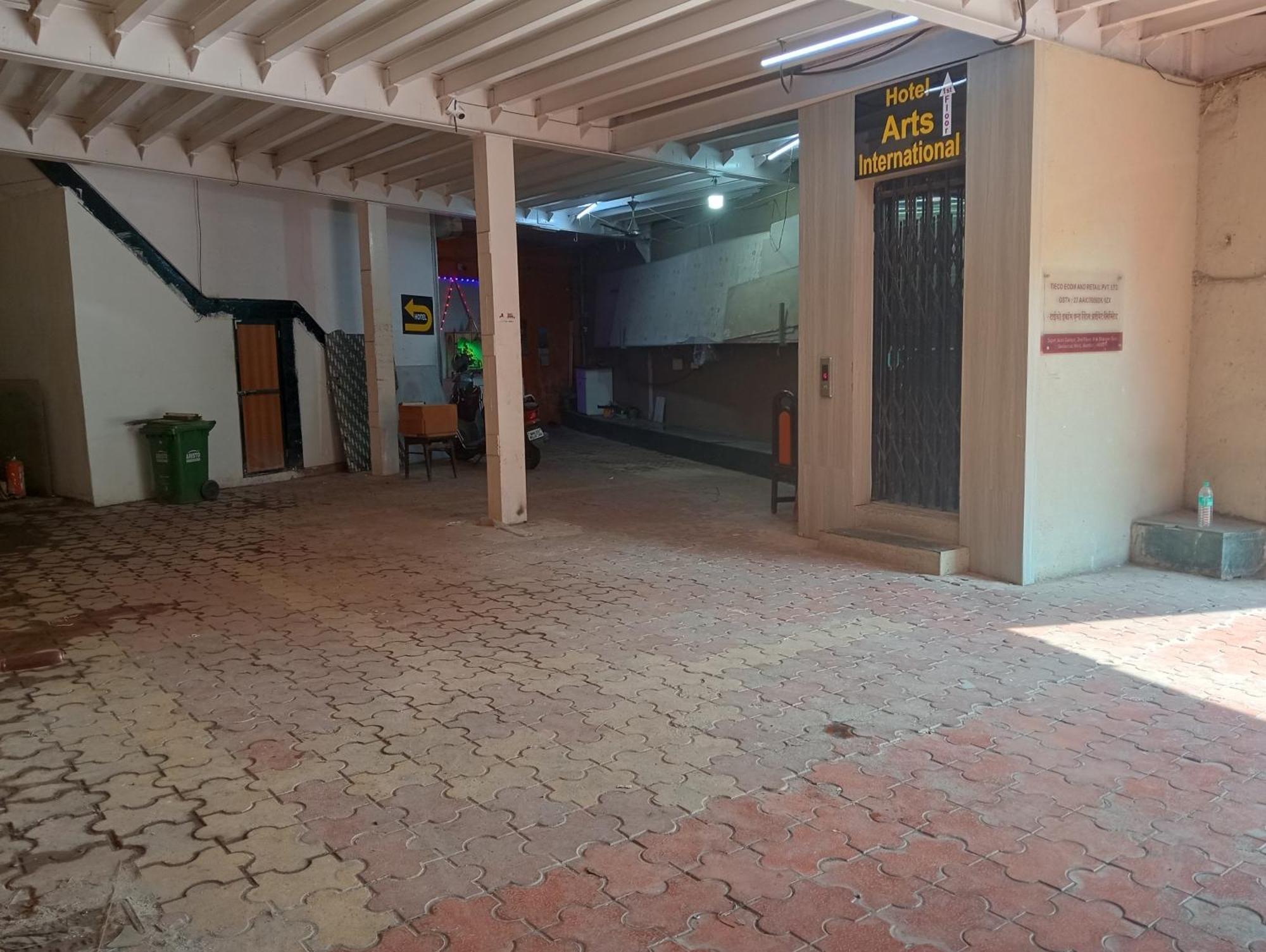 Hotel Arts International Bombay Exterior foto