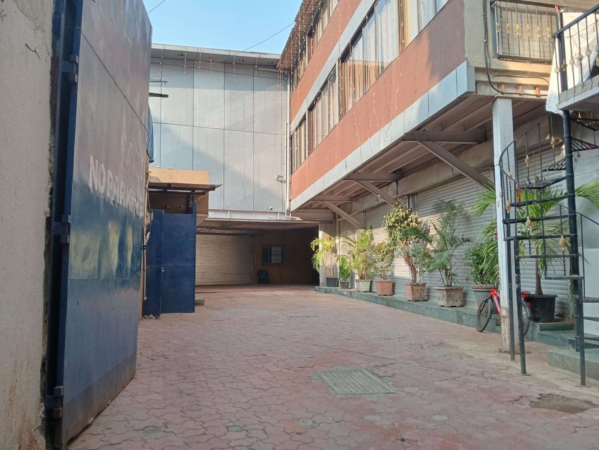 Hotel Arts International Bombay Exterior foto